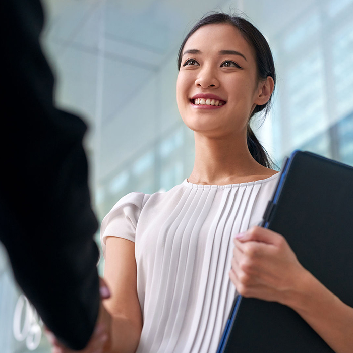 Inhouse leasing representative